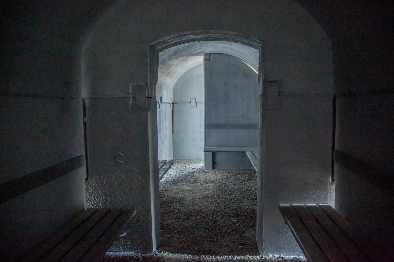 У Києві встановили перше мобільне укриття. Дивіться, як воно виглядає (фото)